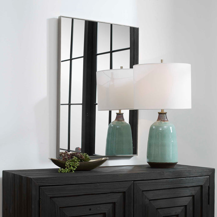 Aria Mirror
