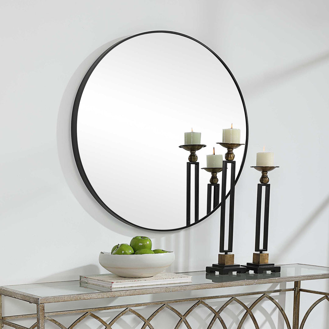 Nora Mirror