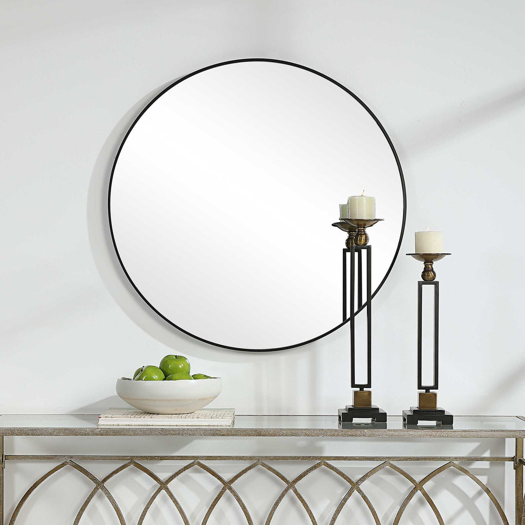 Nora Mirror