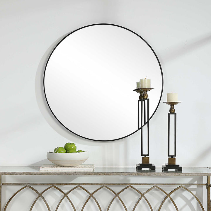 Nora Mirror