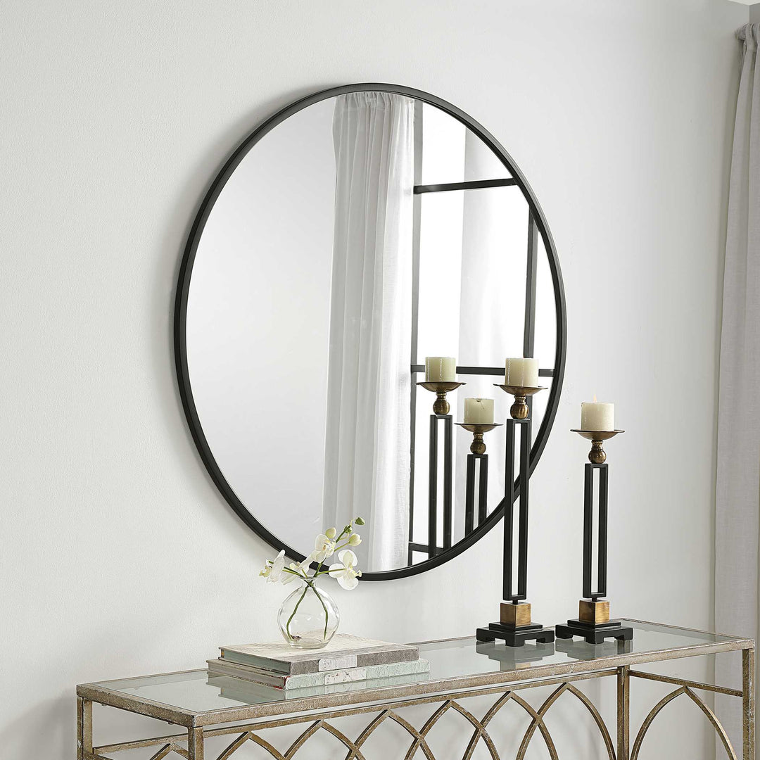 Zoey Mirror