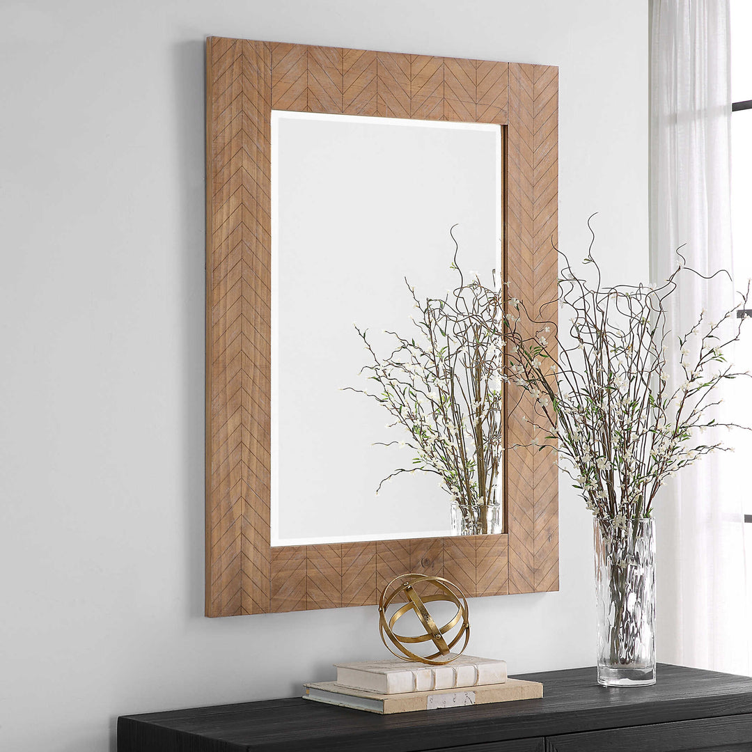Everly Mirror