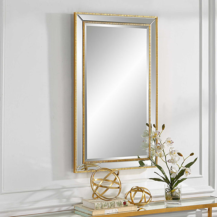 Lillian Mirror