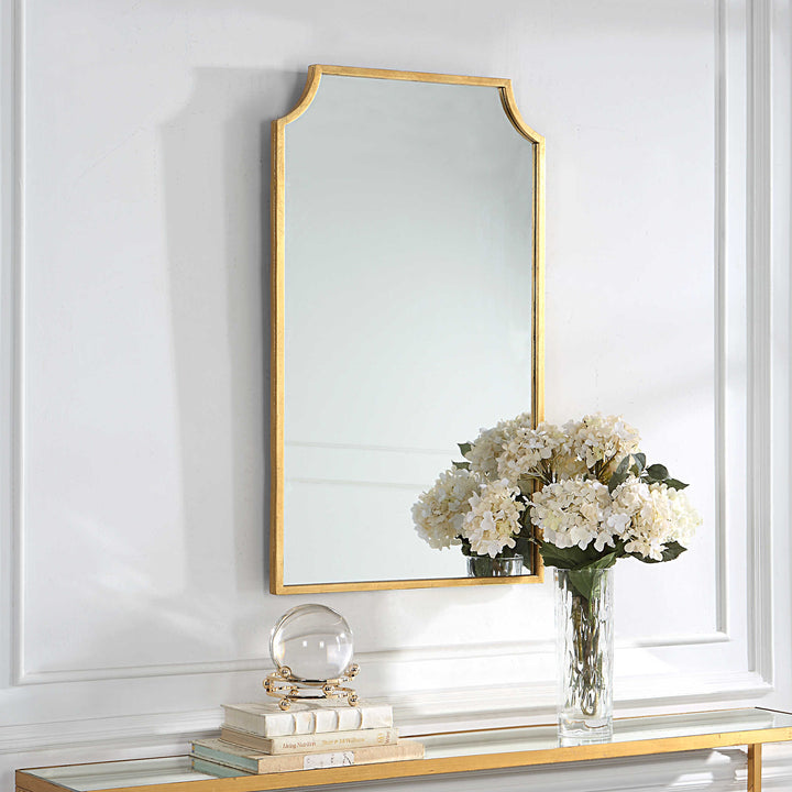 Lucy Mirror