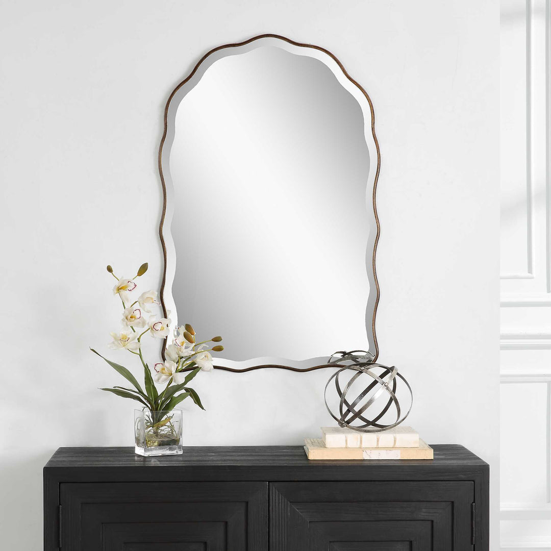 Maya Mirror
