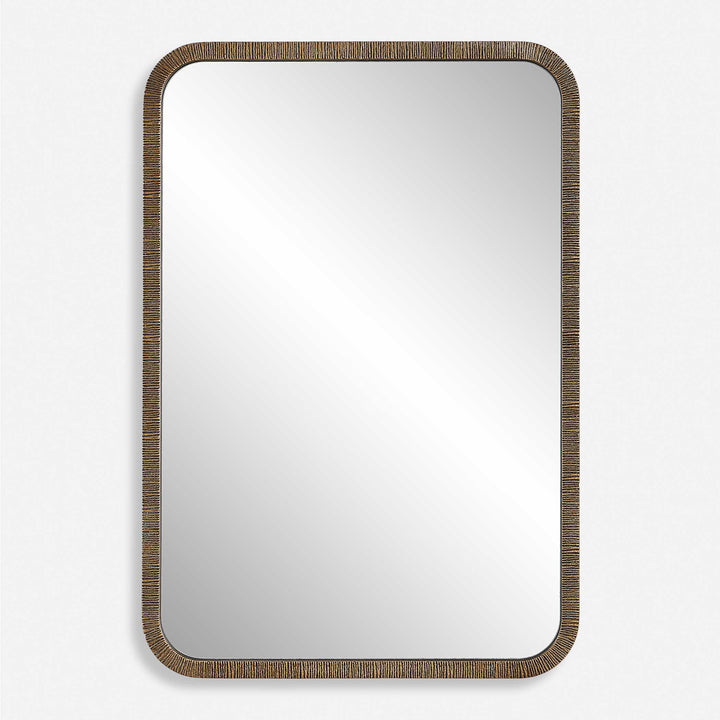 Delilah Mirror