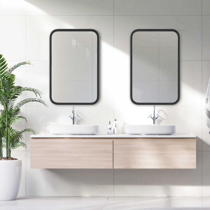 Sophie Mirror