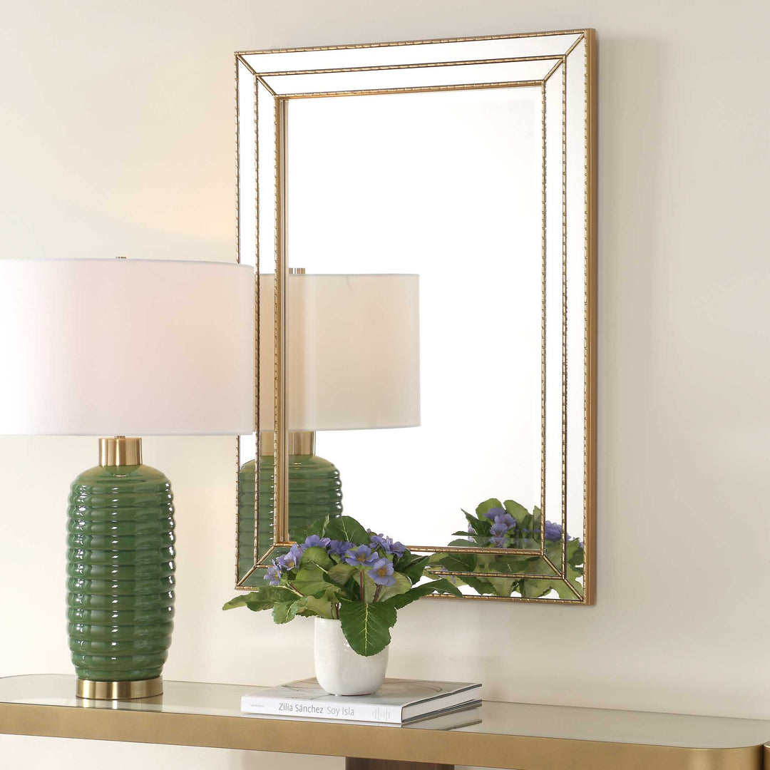 Ariana Mirror