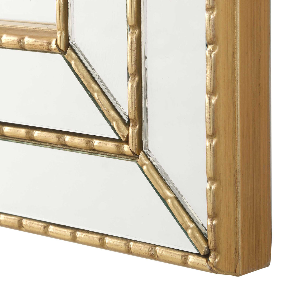 Ariana Mirror