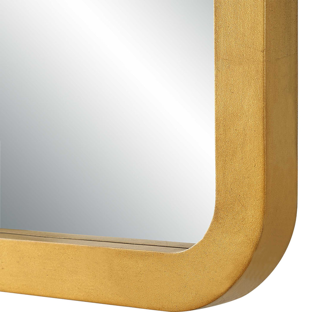 Sadie Mirror