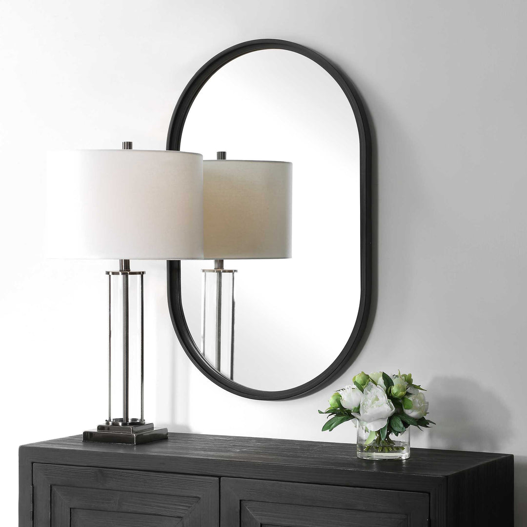 Quinn Mirror