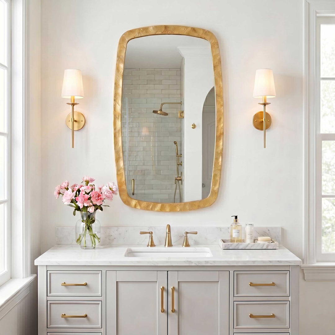 Cora Mirror