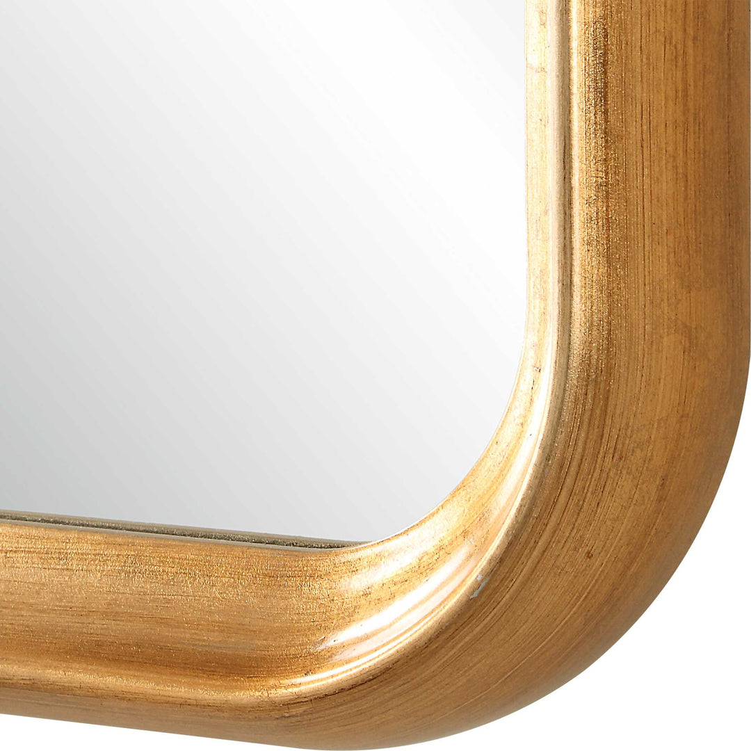 Samantha Mirror