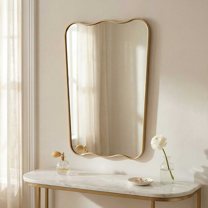 Lydia Mirror