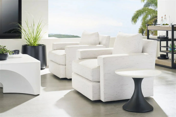 American Home Furniture Vanguard Furniture Dorian Outdoor Square Cocktail Table