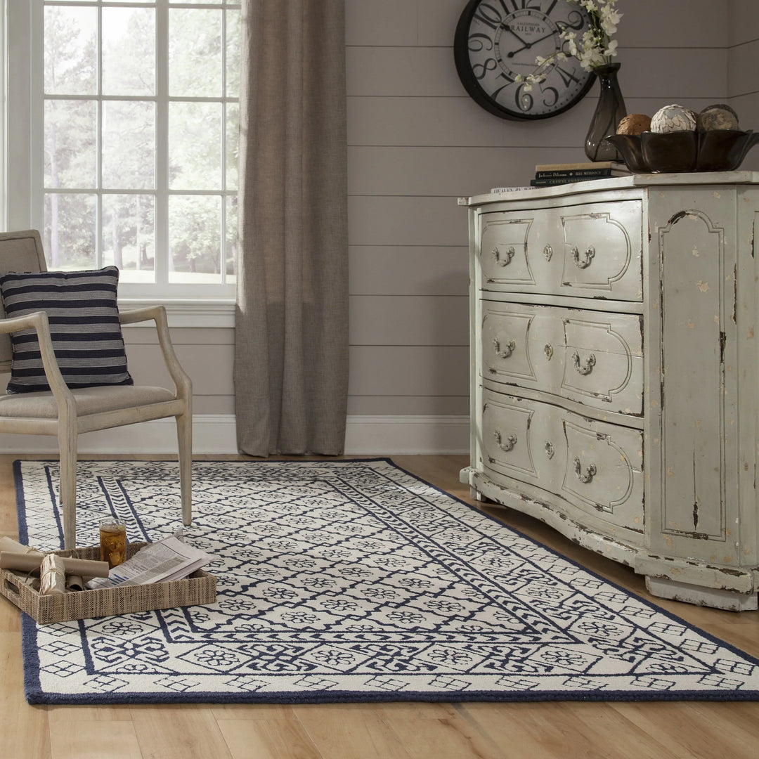 American Home Furniture Momeni Newport 17 Rug