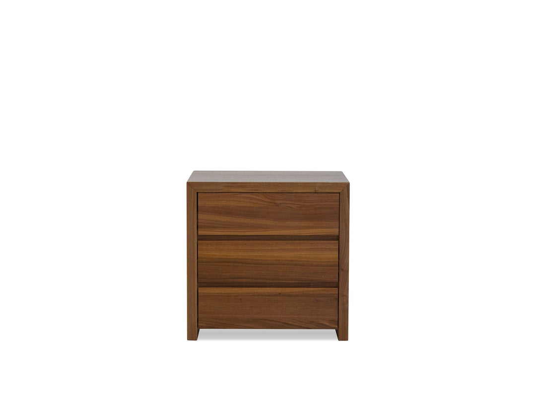 Walnut Veneer / Soft Closing Drawers