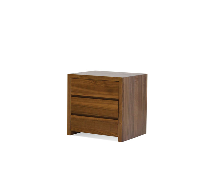 Walnut Veneer / Soft Closing Drawers