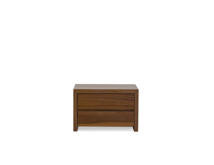 Walnut Veneer / Soft Closing Drawers