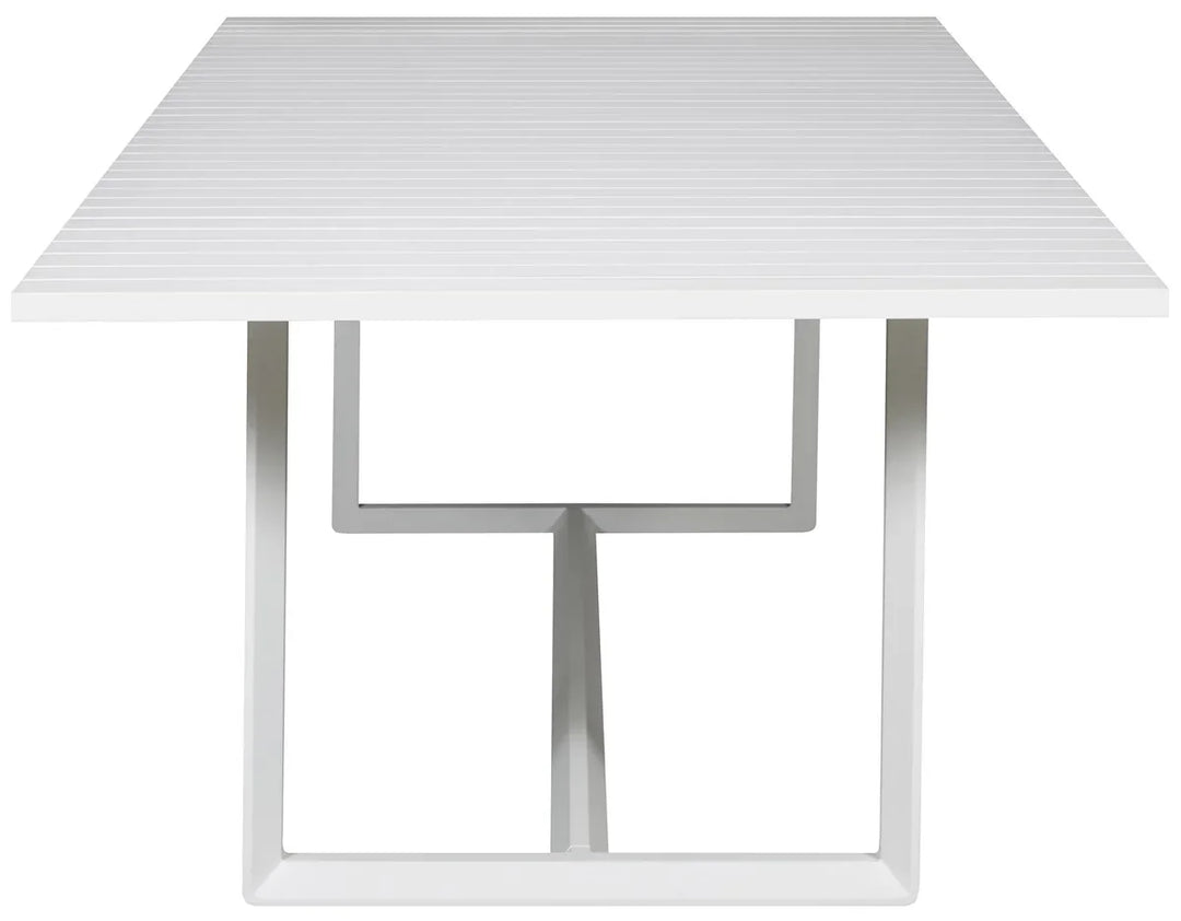 American Home Furniture Vanguard Furniture Breeze Outdoor Rectangle Dining Table