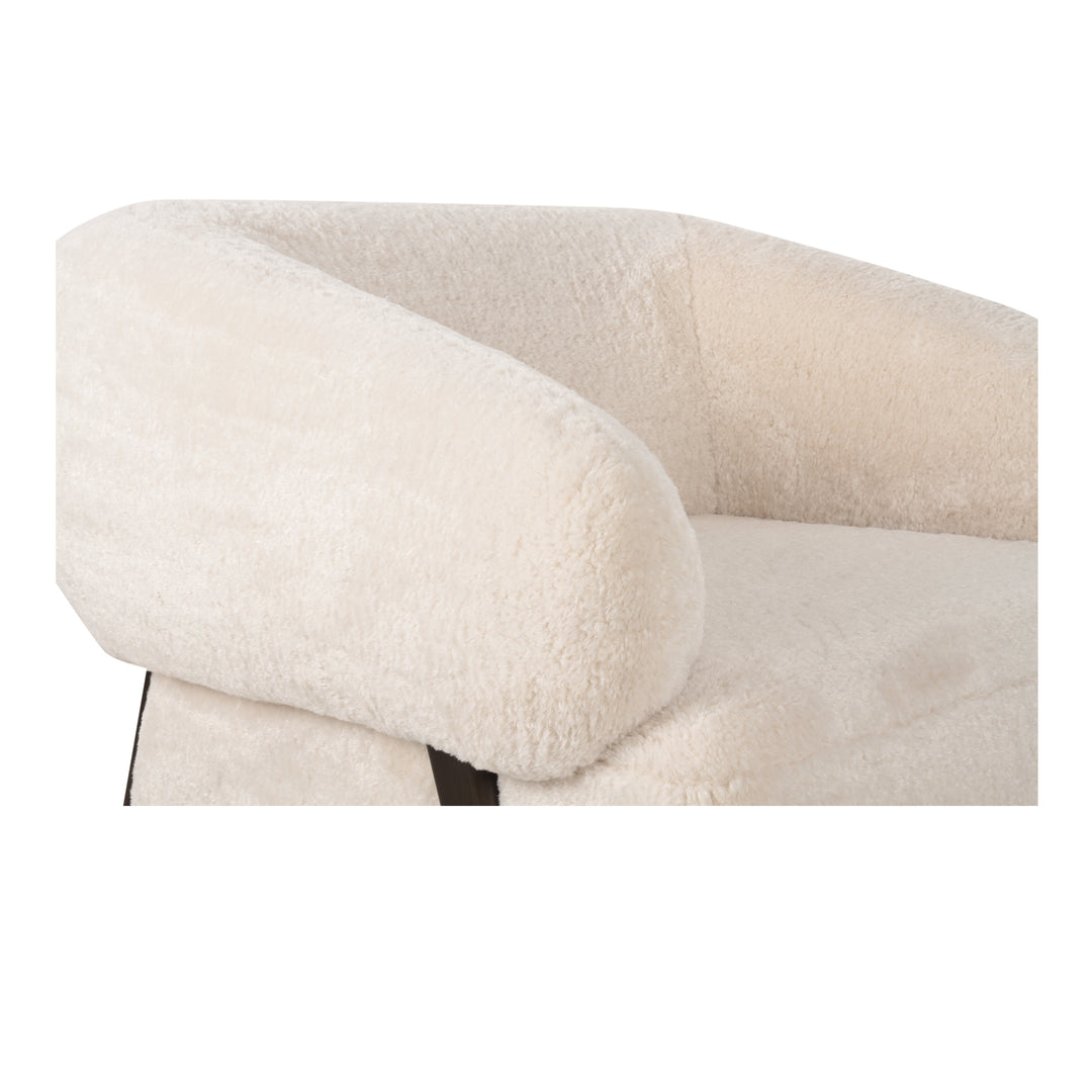 Moe's Home Collection - Devlin Lounge Chair Cream Faux Fur - OA-1061-05 | American Home Furniture