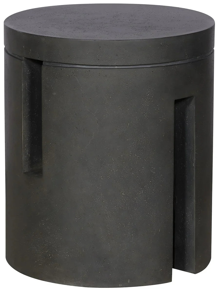 American Home Furniture Vanguard Furniture Milo Outdoor End Table