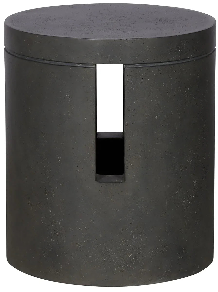 American Home Furniture Vanguard Furniture Milo Outdoor End Table