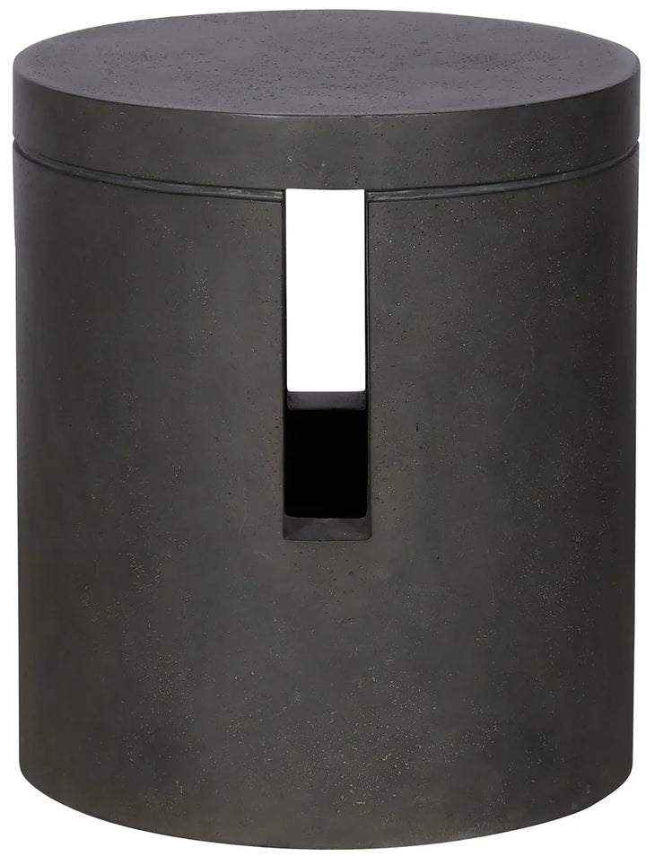 American Home Furniture Vanguard Furniture Milo Outdoor End Table