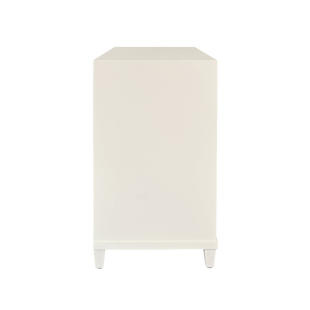 Four Drawer Chest With Fluted Drawer Fronts In Matte Antique White Lacquer - PASCAL AW