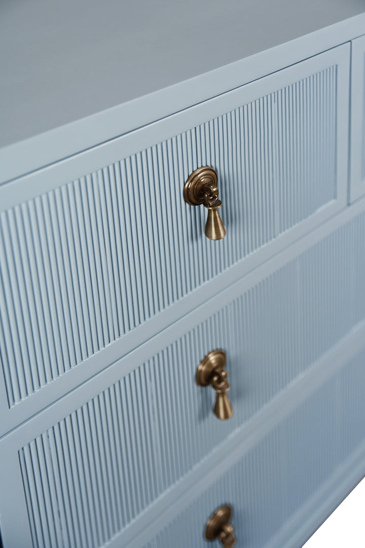 Four Drawer Chest With Fluted Drawer Fronts In Matte Light Blue Lacquer - PASCAL LB