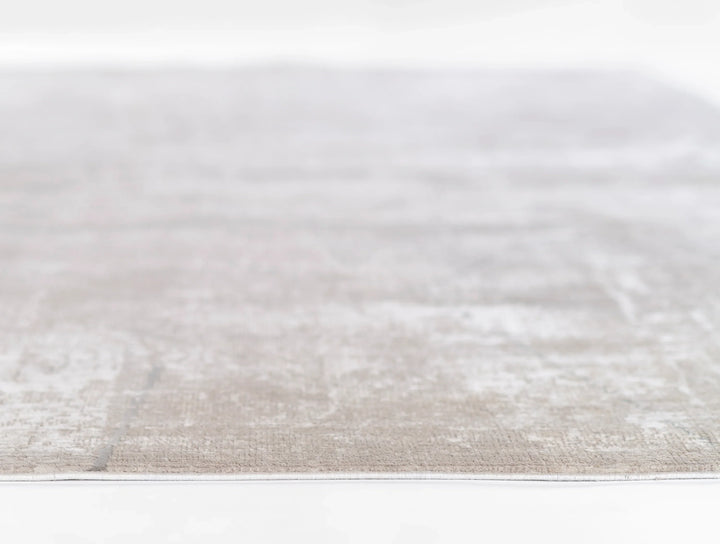 American Home Furniture Momeni Paxton 2 Rug