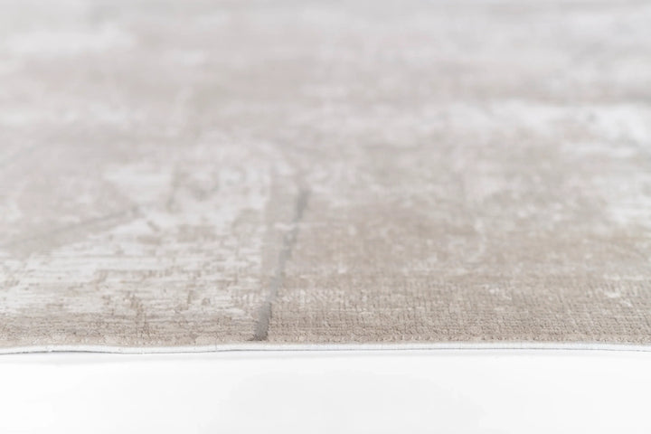 American Home Furniture Momeni Paxton 2 Rug