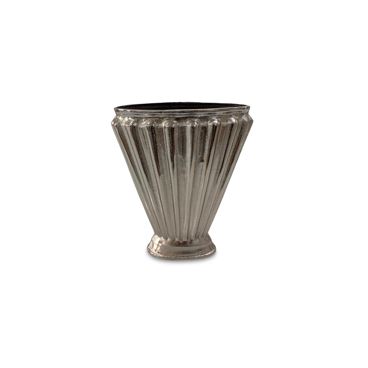 Jade Vase Aged