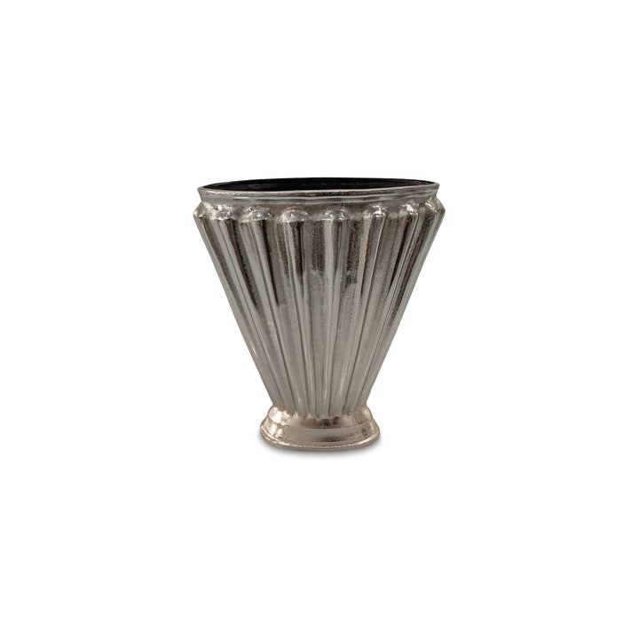 Jade Vase Aged
