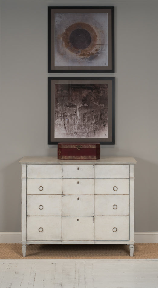 American Home Furniture | Sarreid - Azzalene Dresser Wht/Wht Gray Quartz