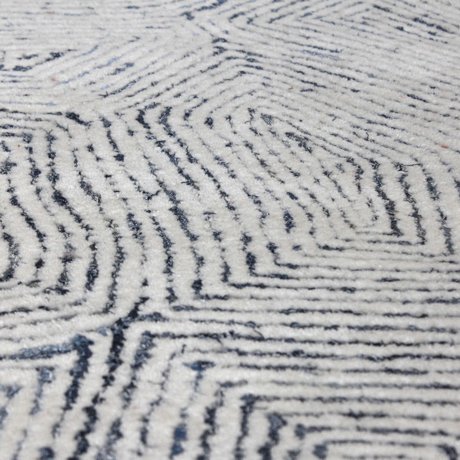 American Home Furniture Uttermost Maze Blue 8 X 10 Rug