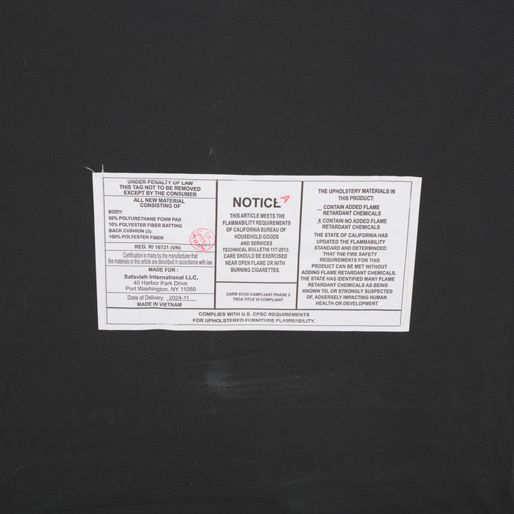 30.3"W x 31"D x 34"H / Creme