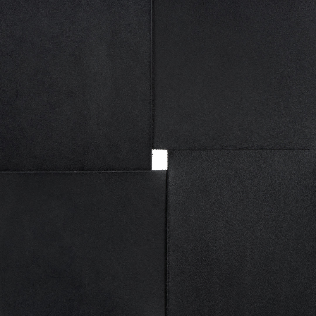 Black / Black