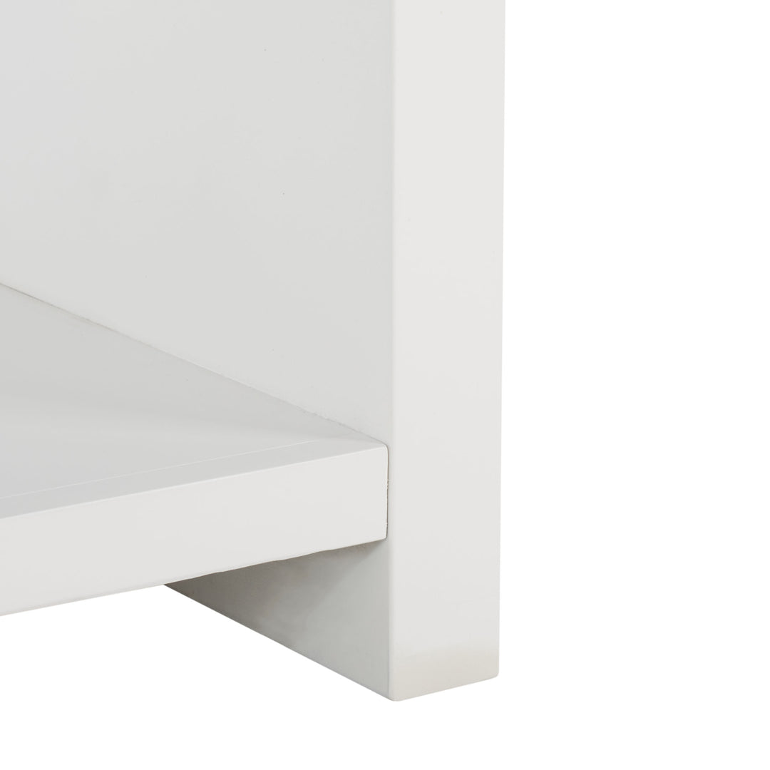 30"W x 18"D x 26.5"H / White/Gold