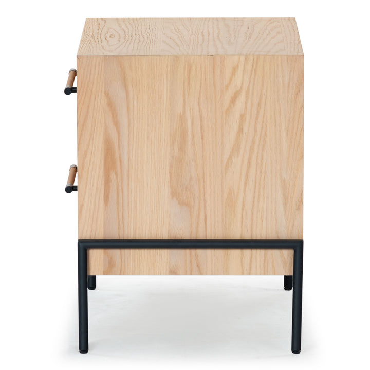 26"W x 18"D x 24"H / Oak / Black