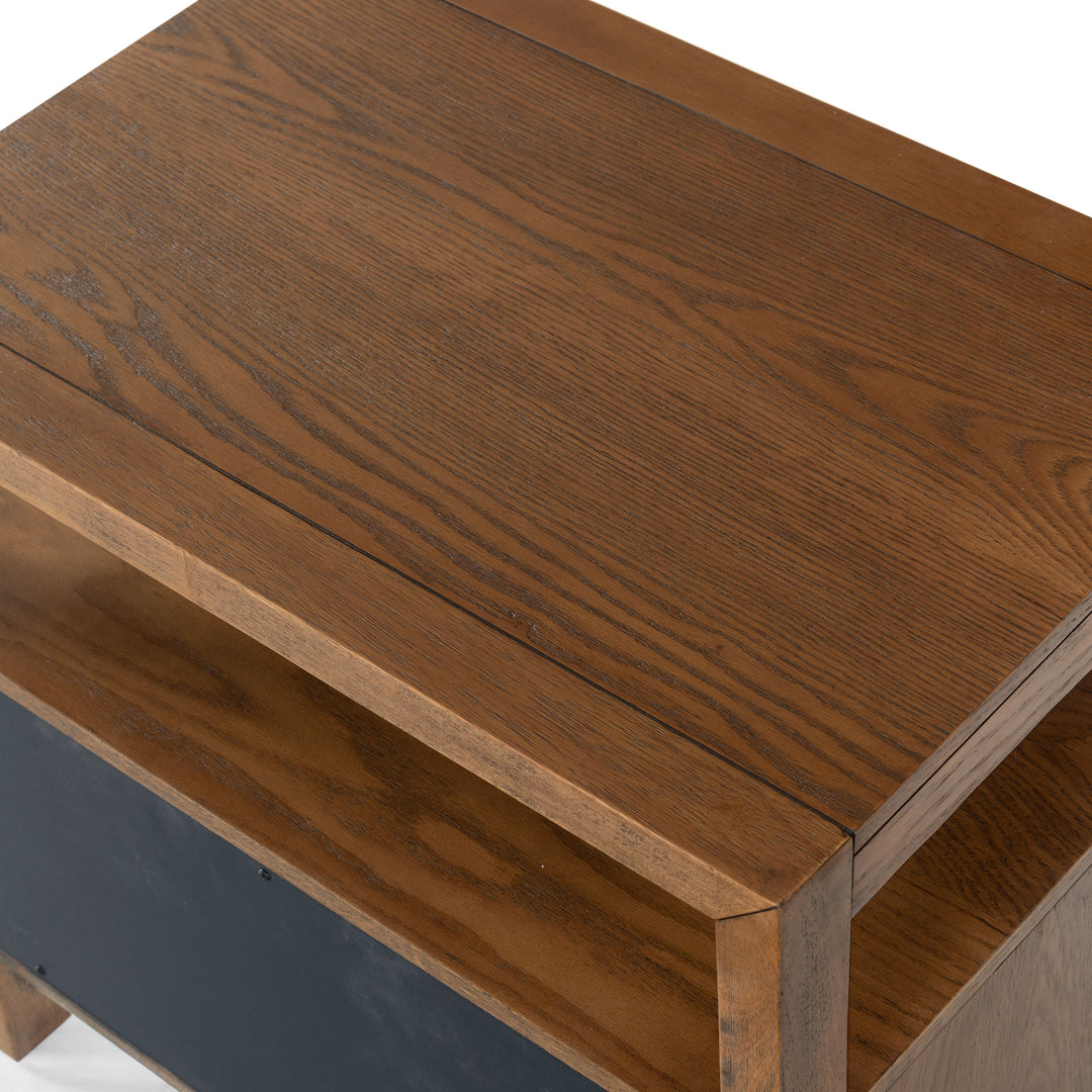 Medium Oak