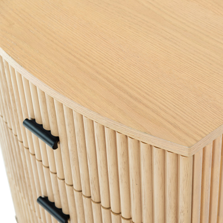 20"W x 17"D x 24"H / Oak/Black