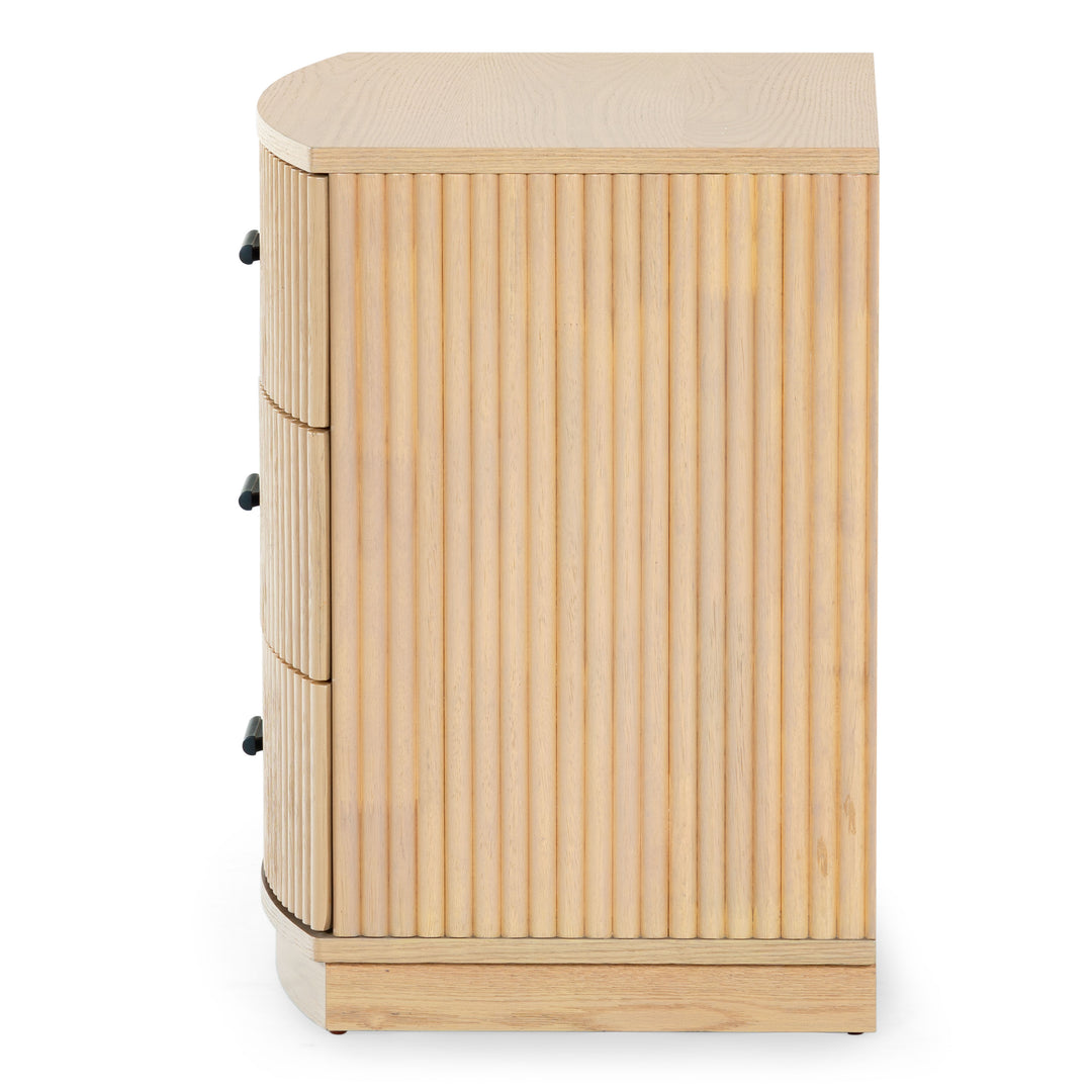 20"W x 17"D x 24"H / Oak/Black