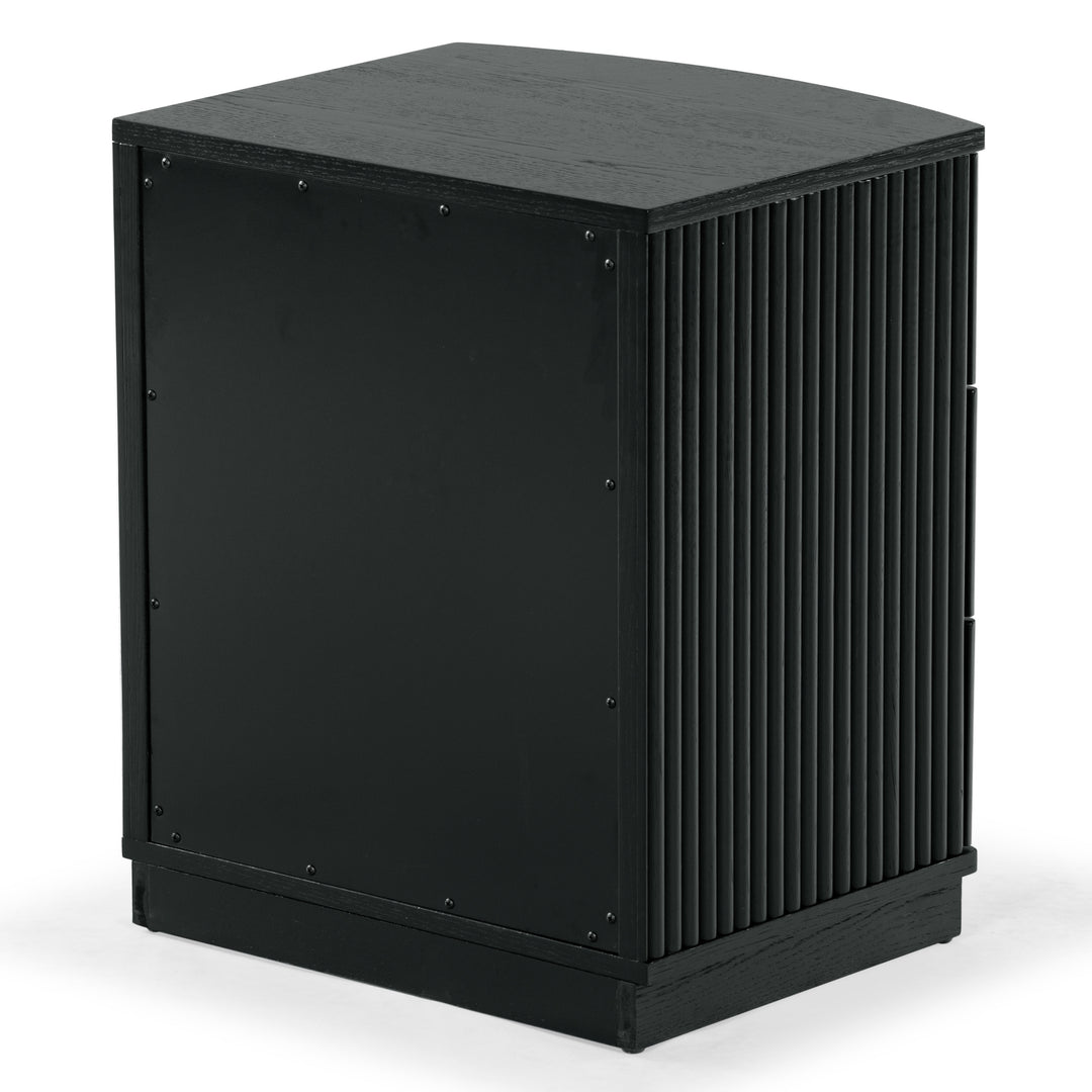 20"W x 17"D x 24"H / Black/Black