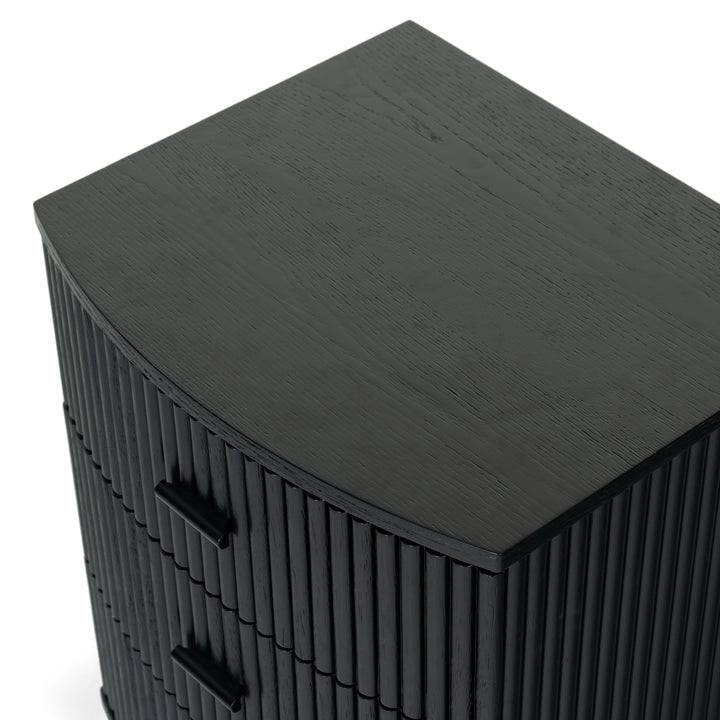 20"W x 17"D x 24"H / Black/Black