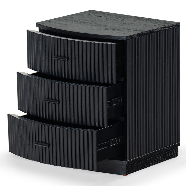 20"W x 17"D x 24"H / Black/Black