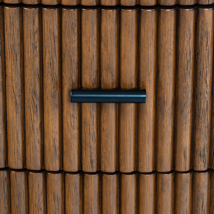 20"W x 17"D x 24"H / Medium Oak/Black