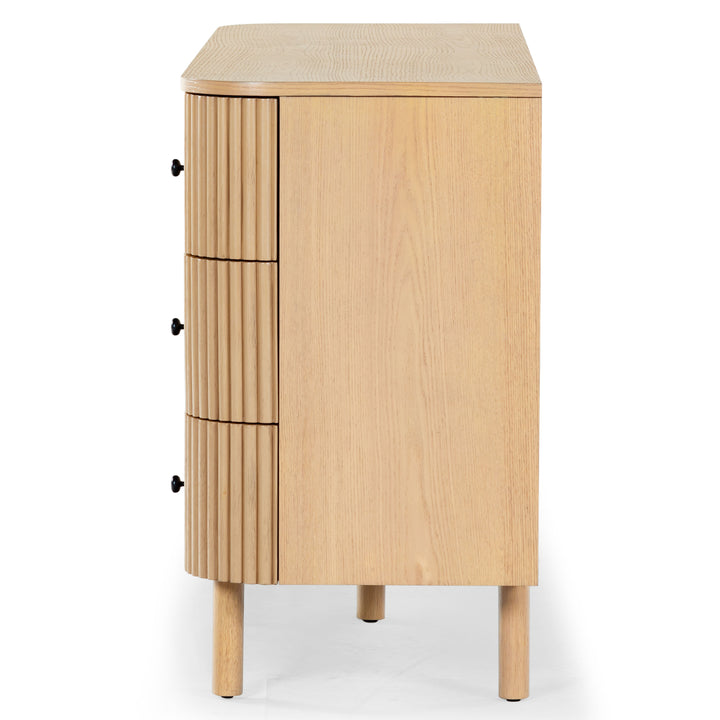 56"W x 18"D x 31.5"H / Oak/Black