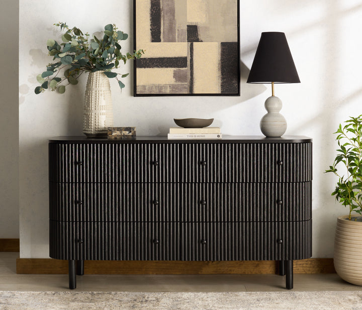 56"W x 18"D x 31.5"H / Black/Black