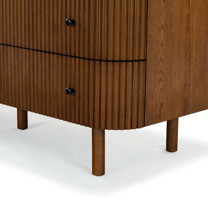 56"W x 18"D x 31.5"H / Medium Oak/Black